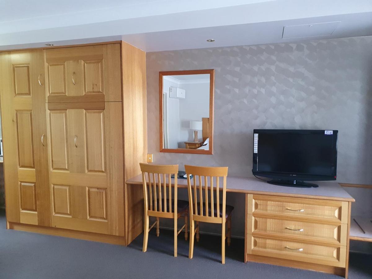 Mcnevins Maryborough Motel Eksteriør billede